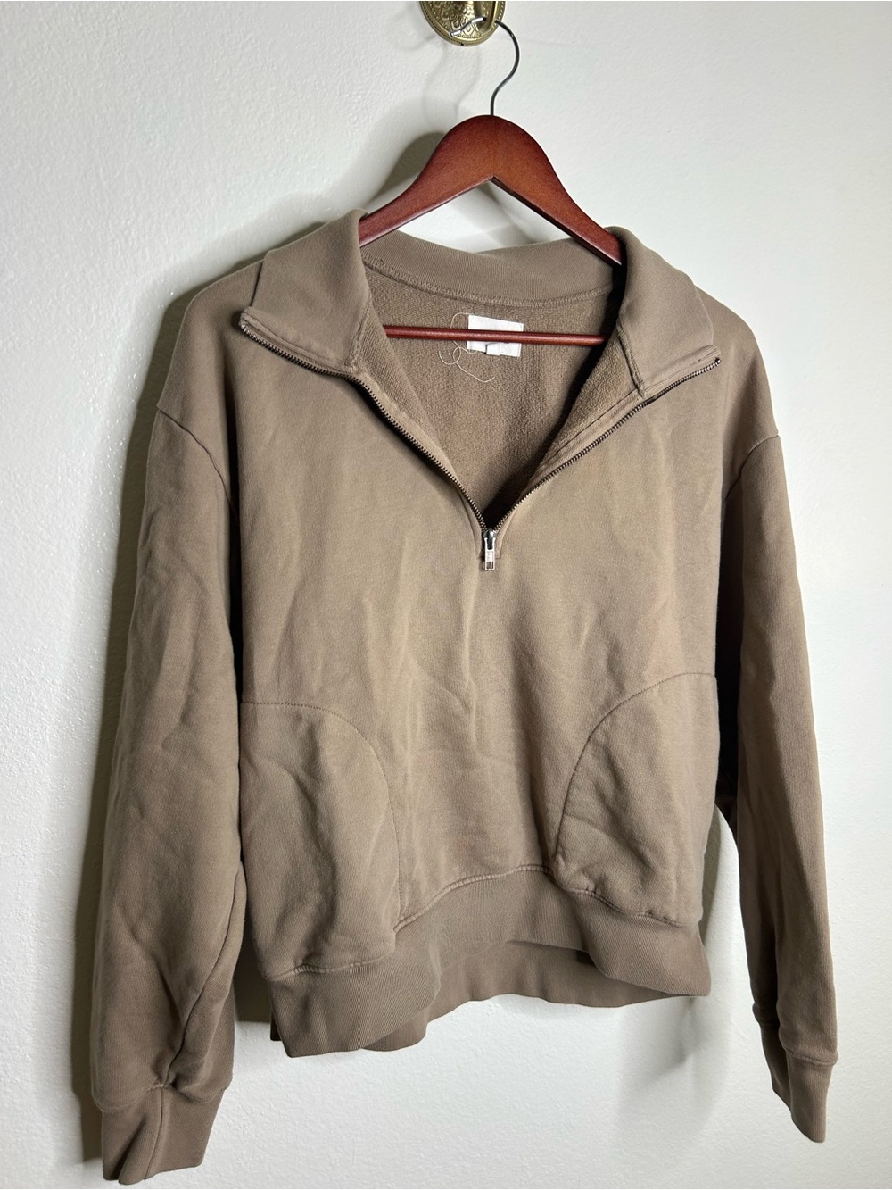MATE The Label 100% Organic Cotton Fleece Quarter Zip Sweatshirt in Mushroom - Picture 2 of 13